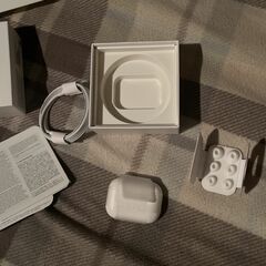 AirPods Pro Gen 2 Mag Safe Charging