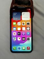 Apple Iphone XR, 64GB Unlocked, %99 battery health