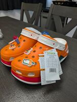 Limited Edition Crocs x 7/11 Mega Crush Clogs With Light Up Jibitz (M 7/ W9)