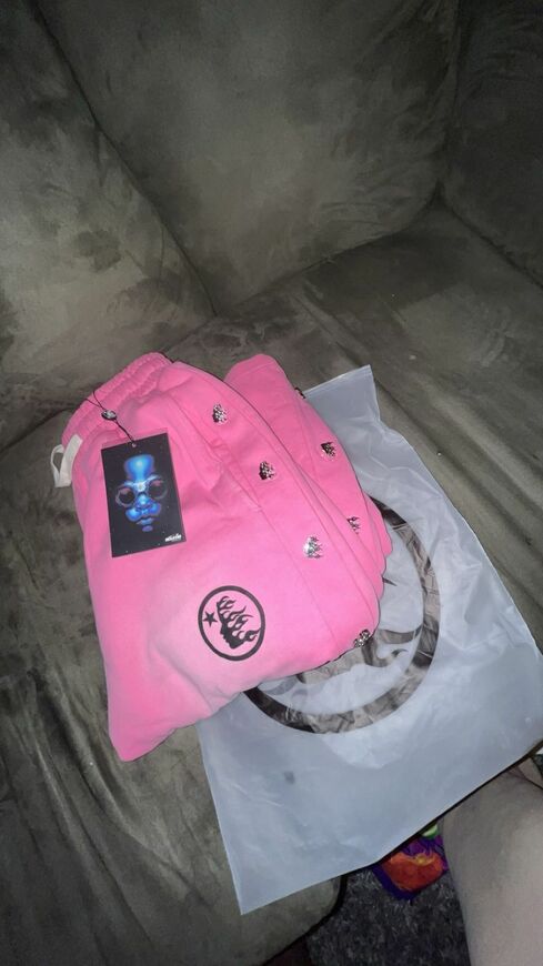 hellstar pink sweatpants