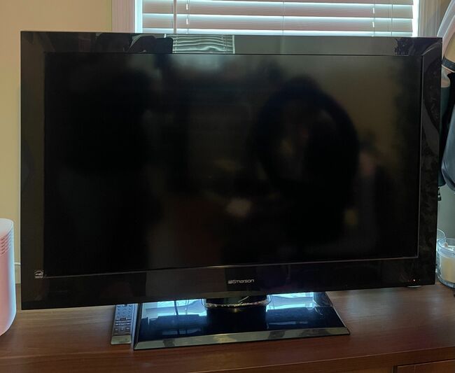 50 Inch Used Smart Tv Emerson