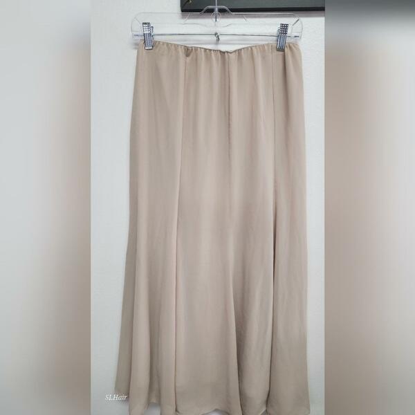 Alex evening skirt