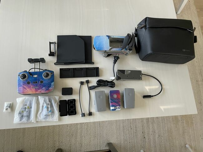 DJI Drone / Mavic Air 2 / Fly More Combo