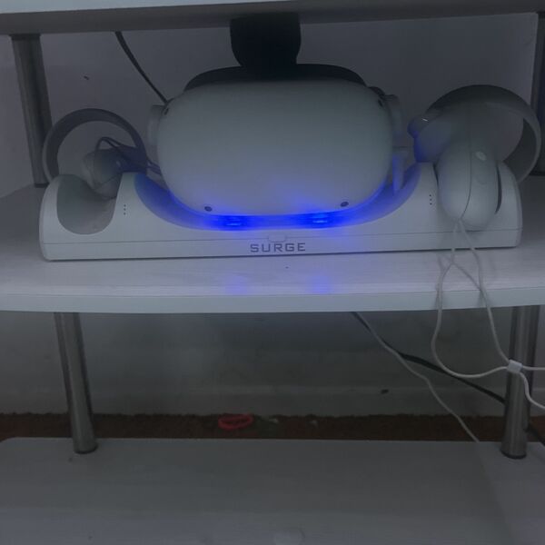 Virtual Reality, Medquest Two, with charging place