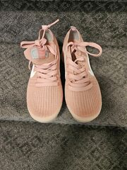 Brand New Size 6.5. Nike Sneakers