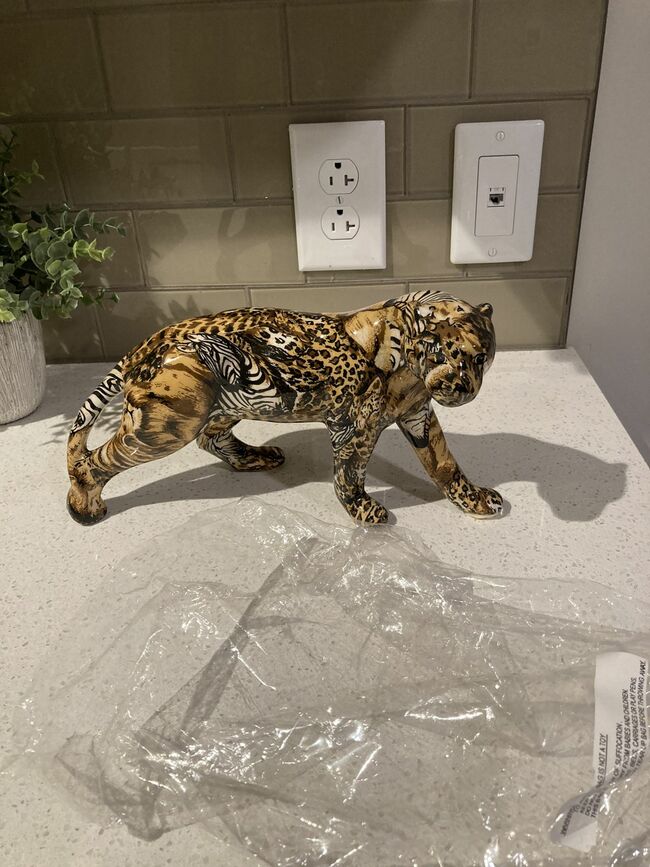 gloss cheetah figurine-brand mew in packaging