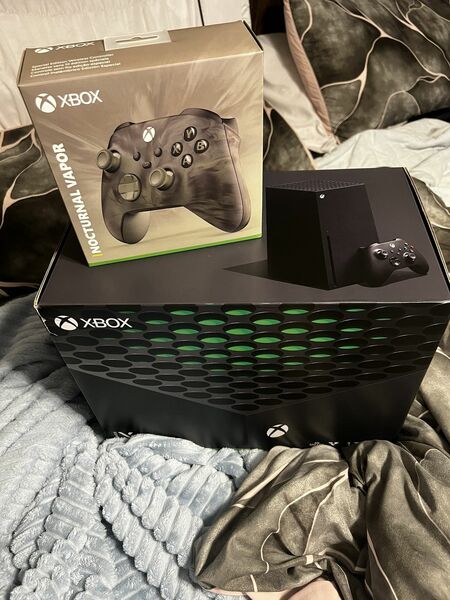 New Sealed Xbox Series X 1 Tb Ssd W/ New Sealed Nocturnal Vapor Wireless Controller