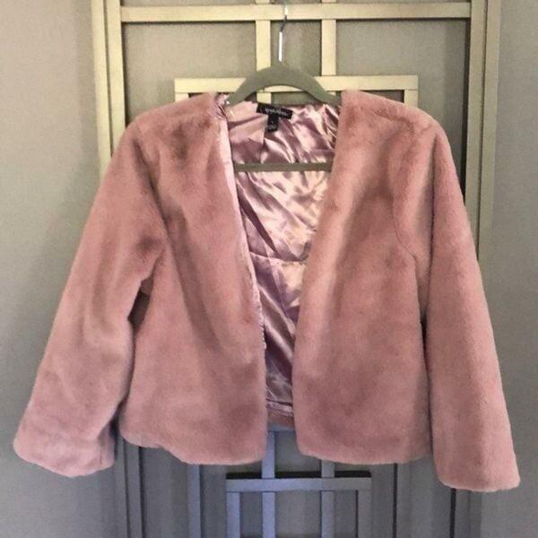 Blush mauve Faux fur cropped jacket great for wedding or evening gown speechless