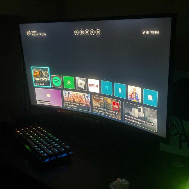 Samsung curved monitor