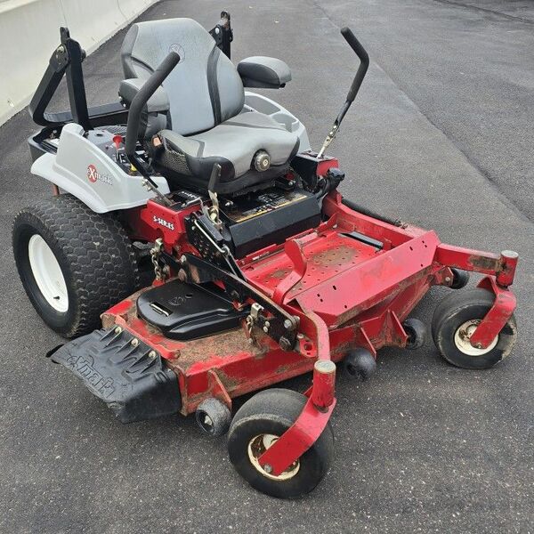 60" Exmark Lazer S Series Zero Turn