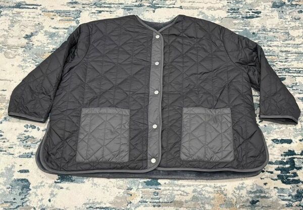 UGG Women's Amilea Reversible Black/Gray Faux Fur Quilted Jacket - Size L - NWT