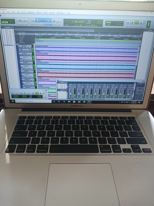 2010 APPLE MACBOOK PRO LAPTOP