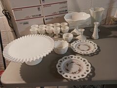 Milk Glass Collection FENTON