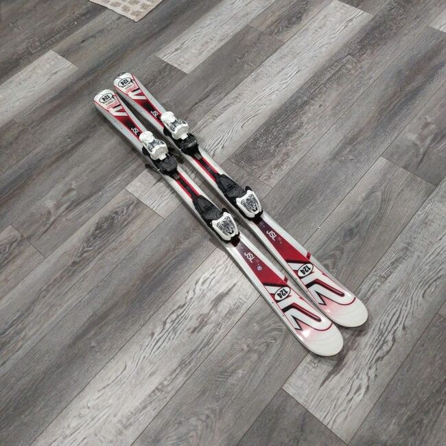 124cm Skiis
