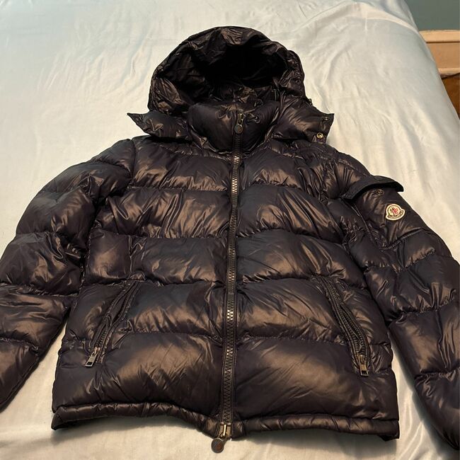 Moncler Coat (Navy Blue)