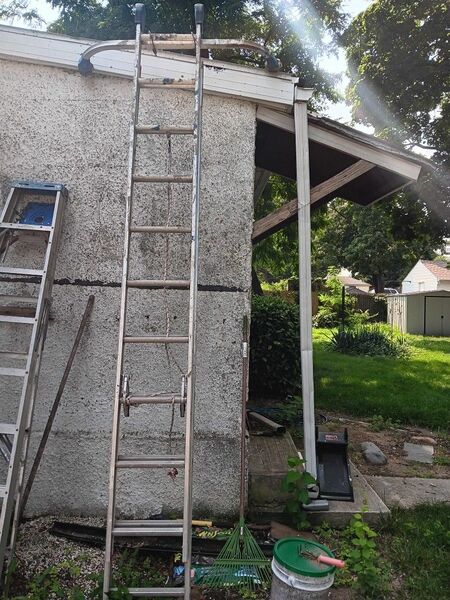 20 Ft Extension Ladder W Stabler