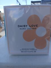 Lt LEE  Sensual Aromas ON PHILLY