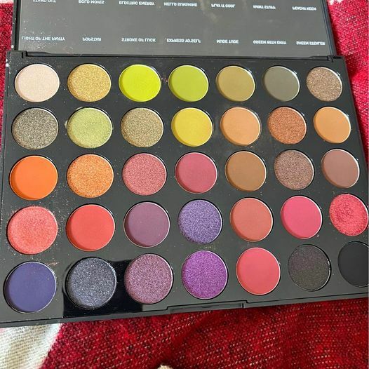 Morphe Palette both