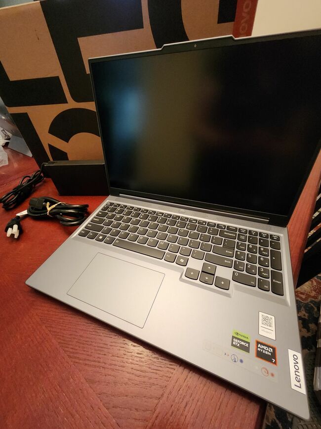 Lenovo Legion Slim 5 16AHP9 Gaming Laptop