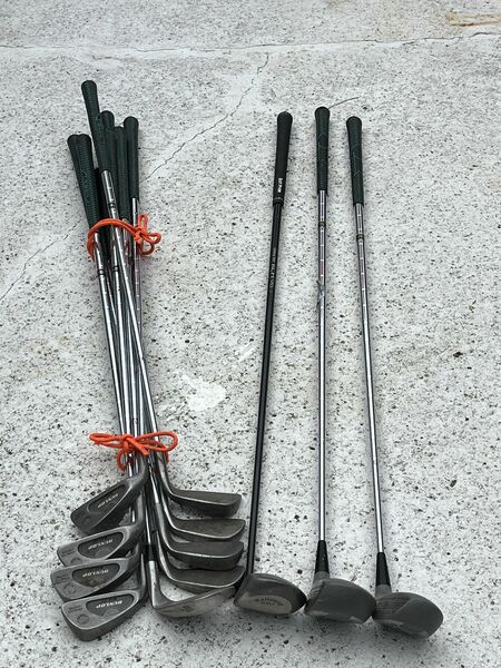 Left Handed Golf Club Set