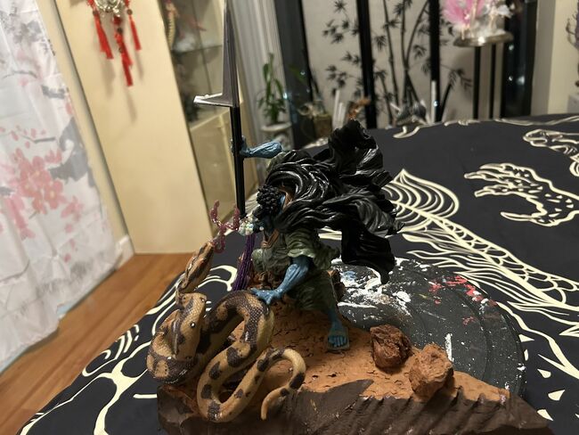 JINBEI  WRESTLE A SNAKE