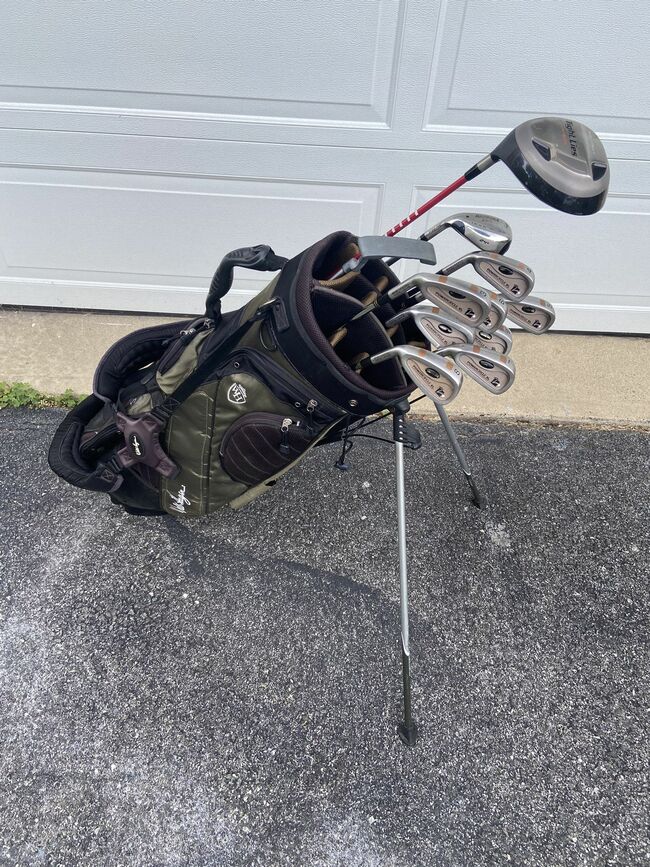 Lefty Left Handed Set Of Golf clubs