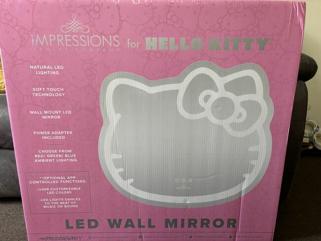 Hello Kitty mirror