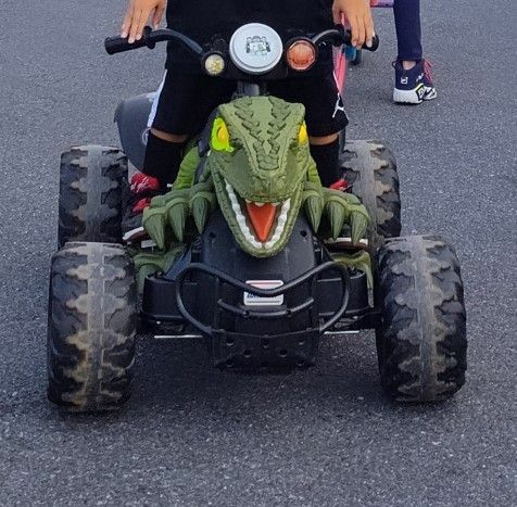 Power Wheels Jurassic World Dino Racer