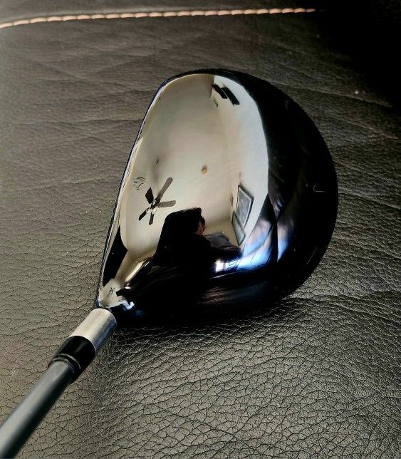 Taylormade⛳️R580 "Illegal" XL Driver🔥10.5 Degree's With Graphite Reg.flex Shaft... 🌟