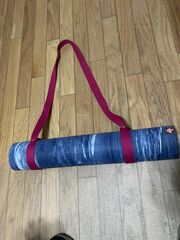 Manduka Yoga Mat eKO Lite With Gaiam Carry Strap