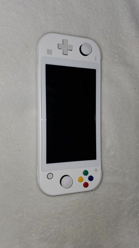 WHITE) NINTENDO SWITCH LITE