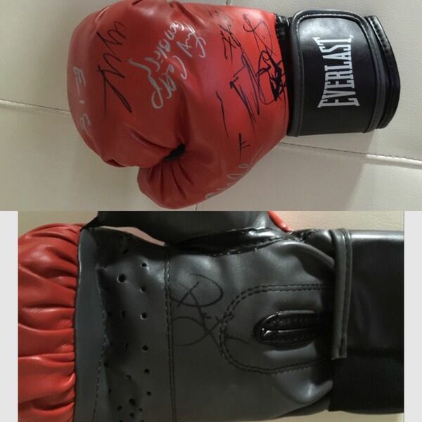 Signed boxing glove