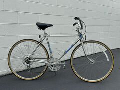 Vintage Raleigh Grand Prix Road Bike