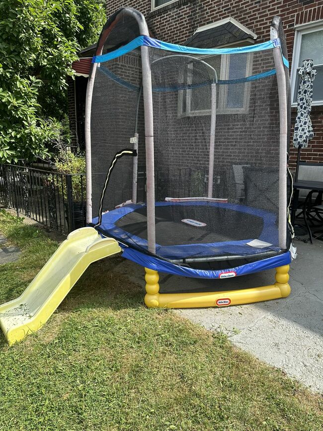 Kids Trampoline And Slide