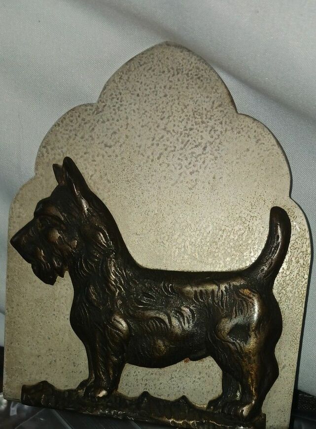 SCOTTISH TERRIER BOOK ENDS (2)