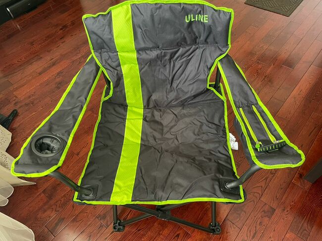 Beach Camping Foldable Chair w/cupholder And Compartment BRAND NEW