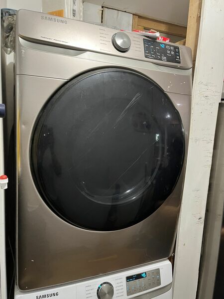 Samsung - 7.5 Cu. Ft. Stackable Electric Dryer with Steam and Sensor Dry - Champagne 240 Volt