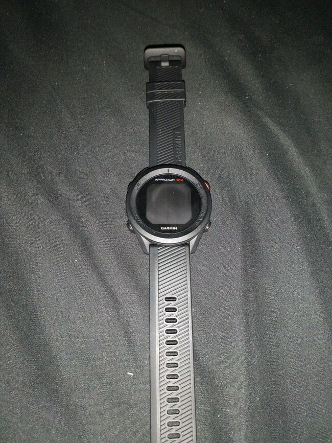 Garmin Approach S12 Golf Watch    (CASH ONLY)