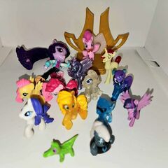 lot of My Little Pony figures and toys.... equestria girl doll missing 1 leg