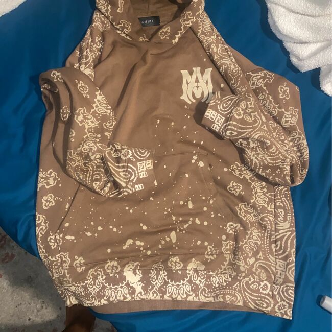 Amiri hoodie M 300$