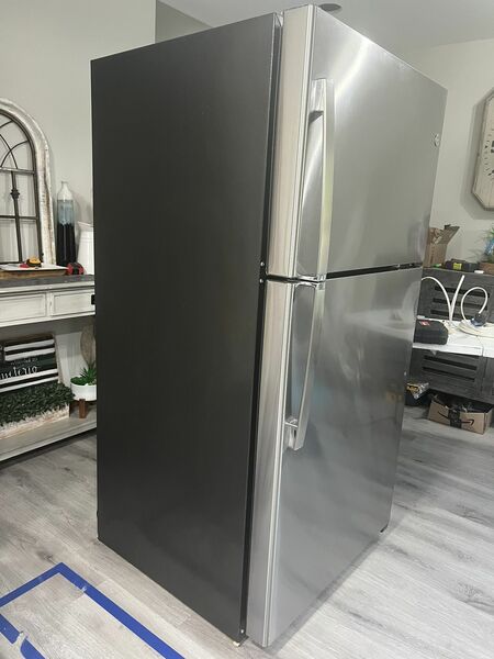 GE® 21.9 CU. FT.  - READY TOP-FREEZER REFRIGERATOR