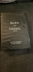 Chanel De Bleu