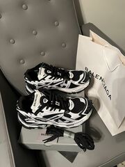 Balenciaga Runner Sneakers