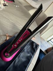 Dyson wireless hair straightener