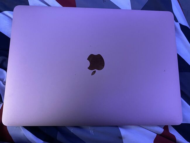 MacBook Air M1 2020 Light Pink 13 Inch