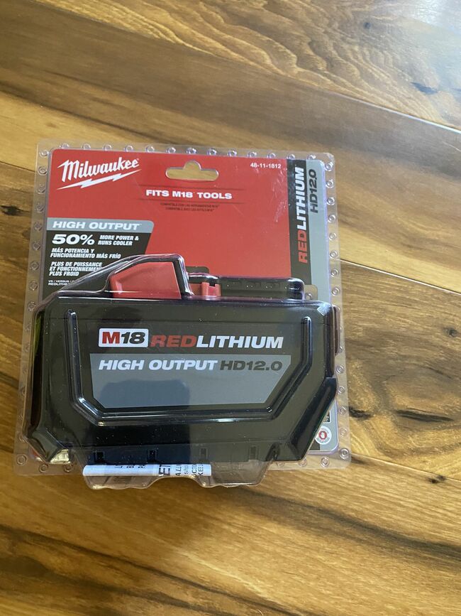 Milwuakee M18 High Output 12.0 Battery