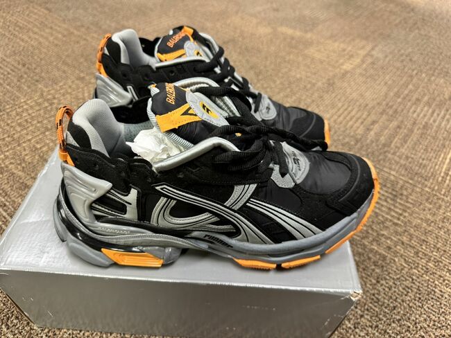 Balanciagas Size 42 Only