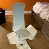 Bellavita Bath Lift Chair And Charger