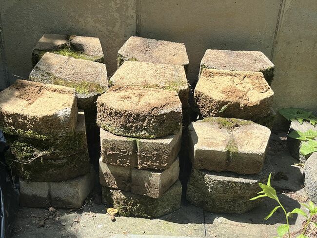 Retaining Wall Blocks - 128 Grey Blocks