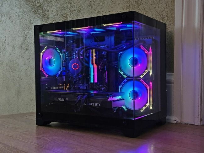 Custom RGB Gaming PC with RTX 3060ti